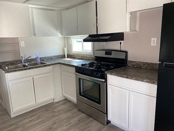 3rd image of 1816 El Monte Dr