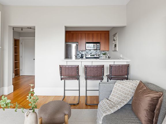 5th image of 492 Massachusetts Ave APT 51