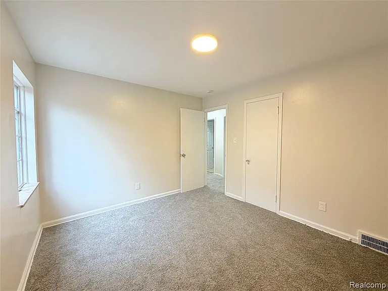 9832 Balfour Rd — Photo 10