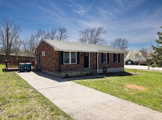 1210 Woodcreek Dr, La Grange, KY 40031