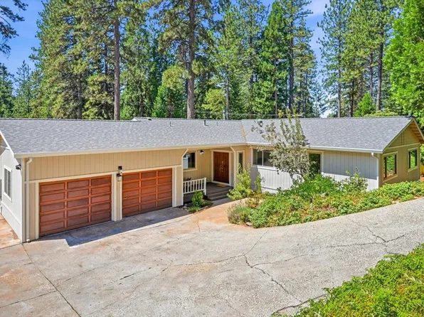 11551 Tree Top Cir, Nevada City, CA 95959