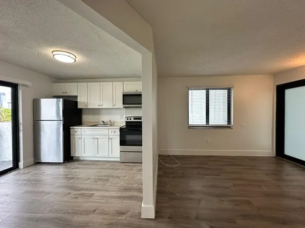 529 SW 4th St, Miami, FL 33130