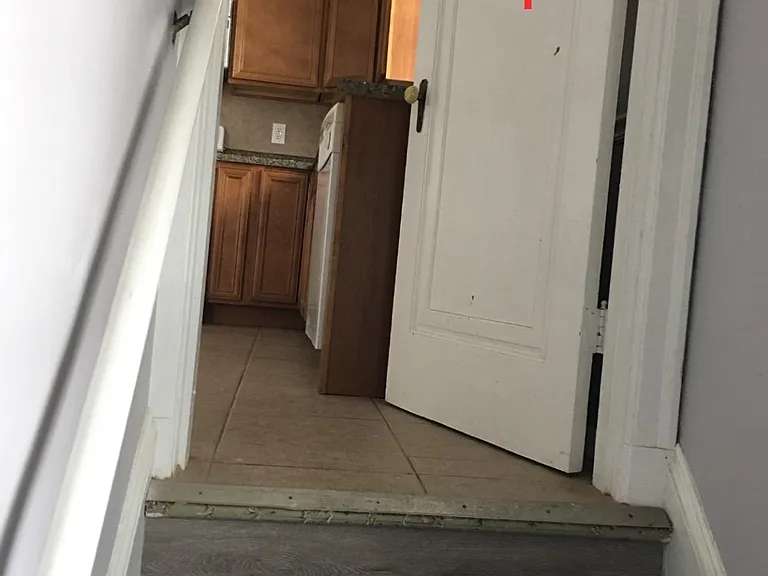 8903 Powell Ave — Photo 13