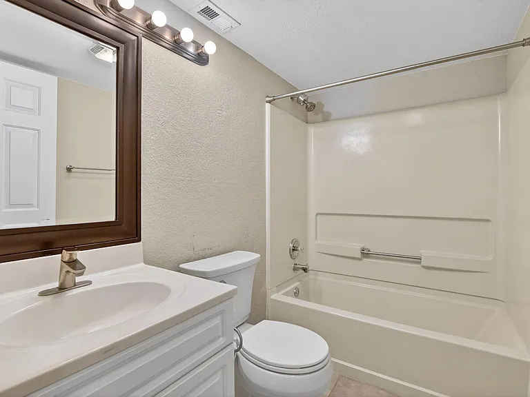 8099 Severn Dr #D — Photo 25
