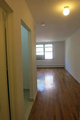 Rented by HOME RESIDENTIAL LLC | media 8