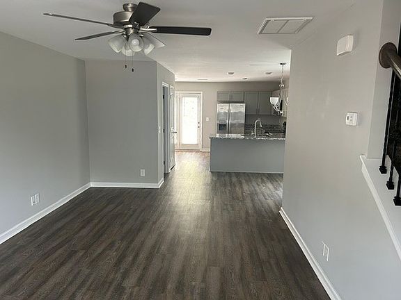 4th image of 234 Woodland Valley Ln