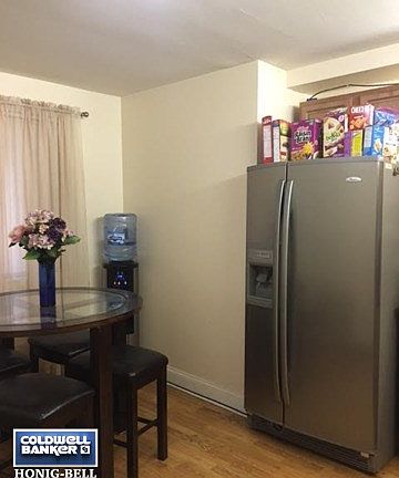 4th image of 6422 N Hamilton Ave APT 1A