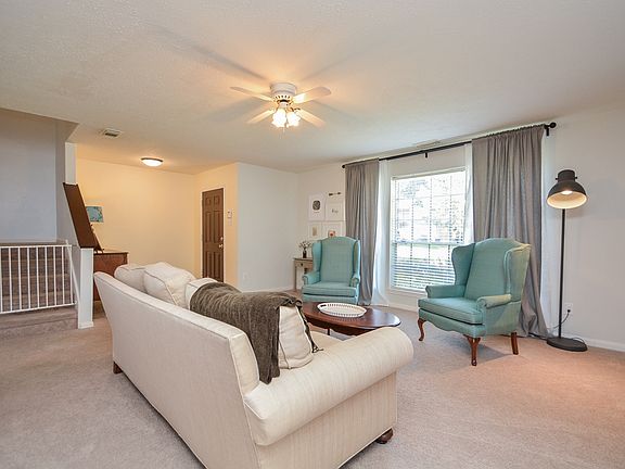 5th image of 7114 Hayden Dr