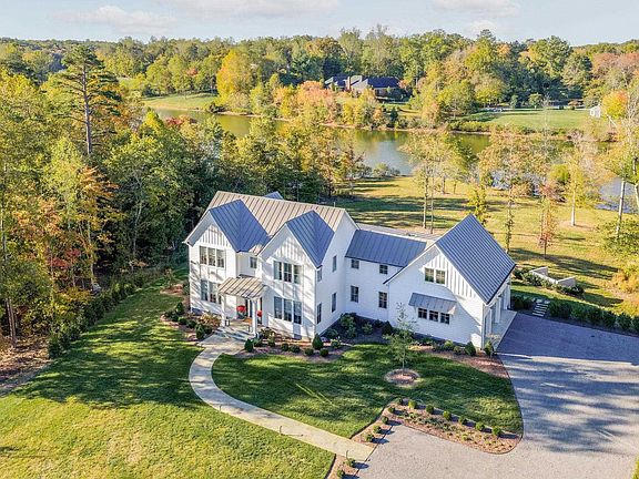 2nd image of 2775 Palmer Dr