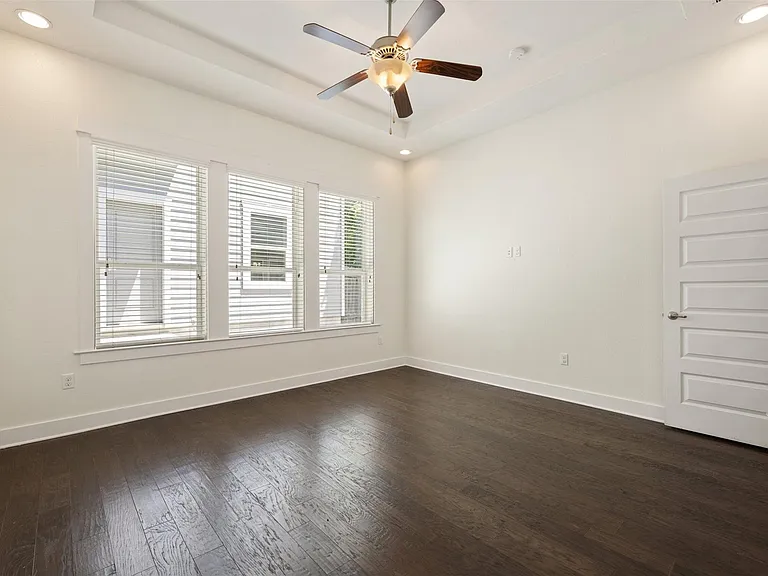 5407 Link Ave #A — Photo 17