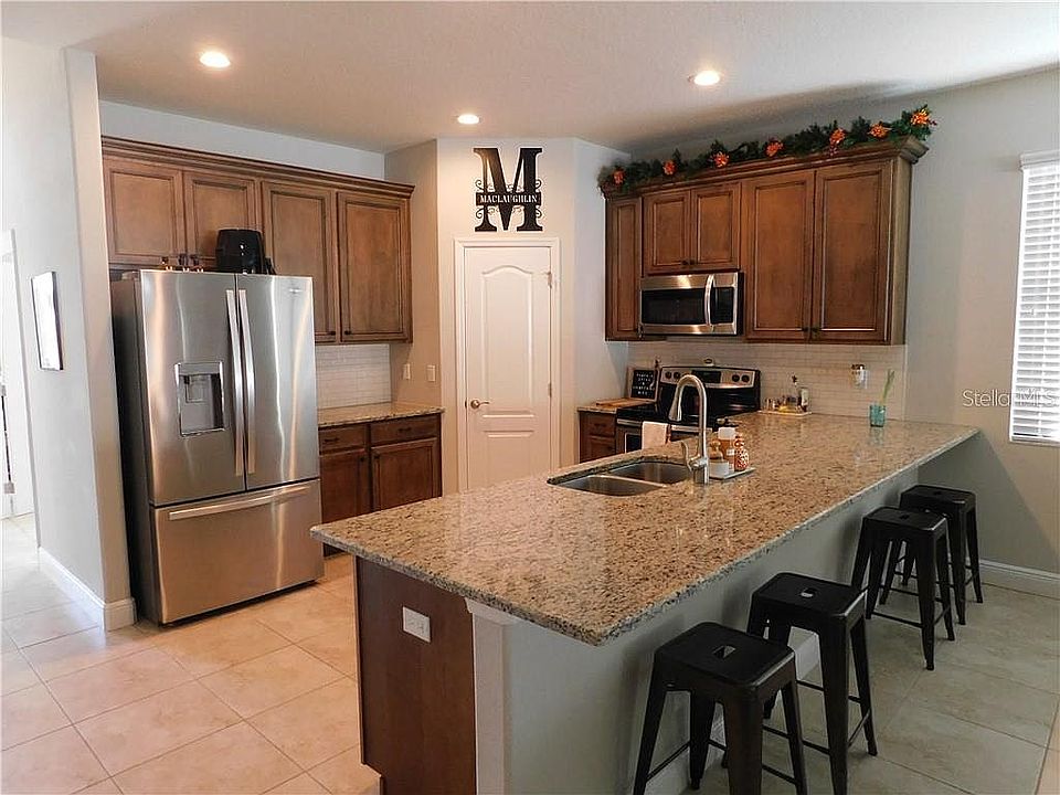 2nd image of 12401 Duckett Ct