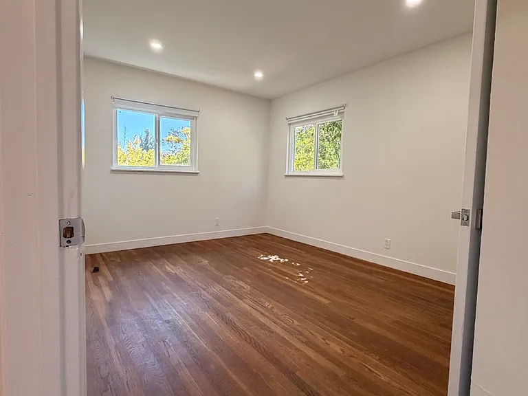 3001 Ross Rd — Photo 14