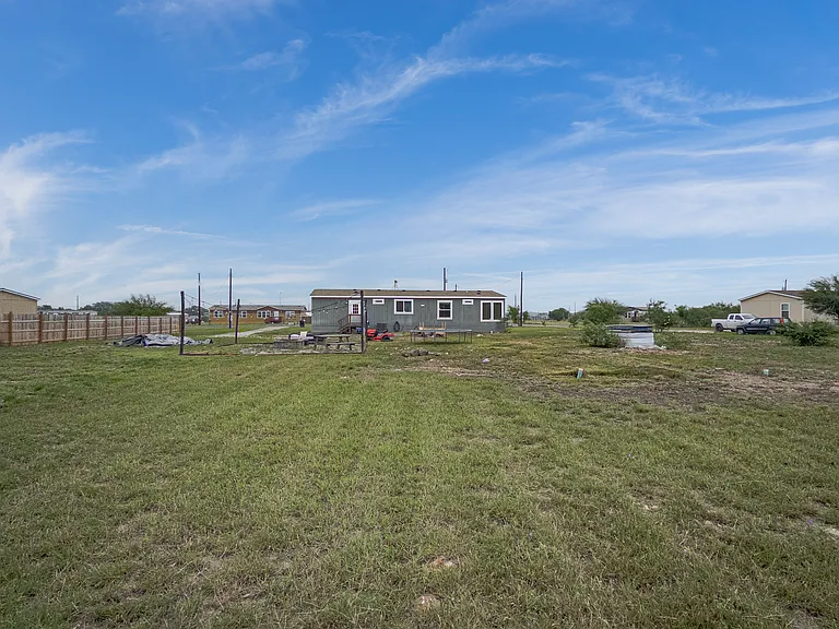 240 Private Road 4653 — Photo 24