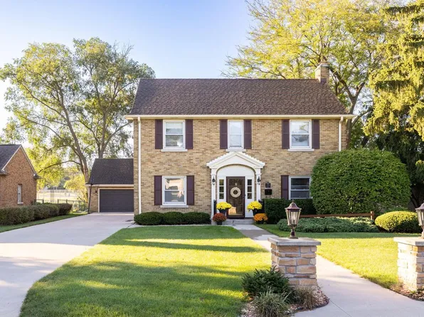 2520 Edgewood PLACE, La Crosse, WI 54601