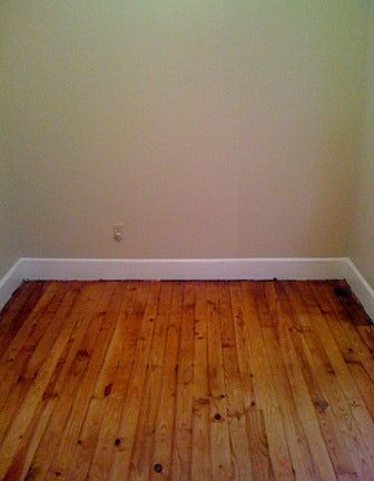 Bedroom 2 (approx 12' x 10')