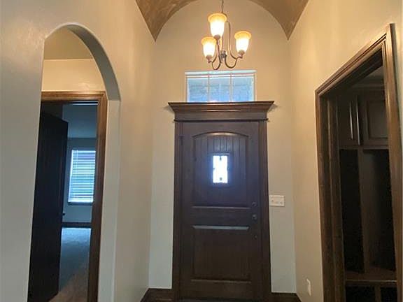4th image of 6601 SW 90th St