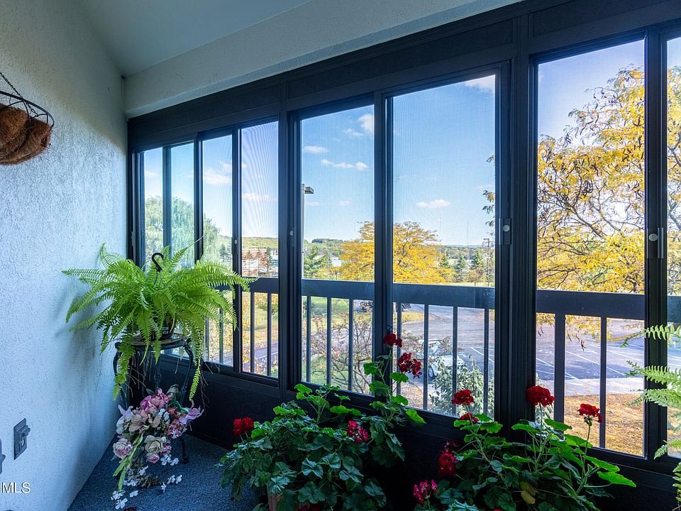 415 Parkview Ln Altoona PA Zillow