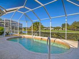 2045 Crestview Way, Naples, FL