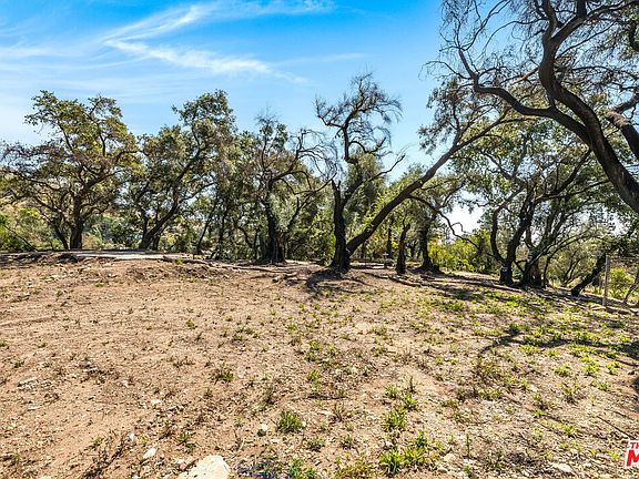 5th image of 3172 Rubio Canyon Rd