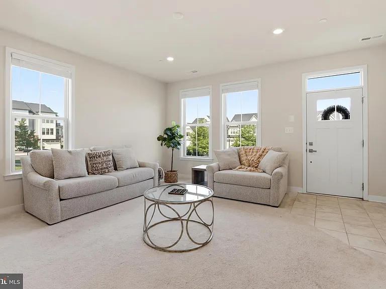 10120 Stonecat Mews — Photo 32