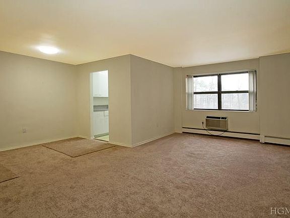 3rd image of 505 Central Park Ave APT 426