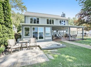 2324 Vista Point Dr, Wayland, MI 49348