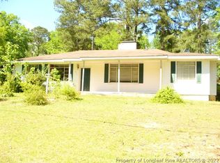 611 N Magnolia St, Sanford, NC 27330