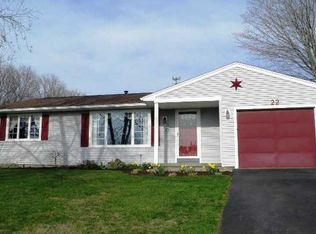 22 Gregg Cir UNIT E, Penfield, NY 14526