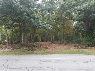 9 Crandall Rd, Little Compton, RI 02837