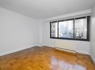 330 W 45th St APT 11B, New York, NY 10036