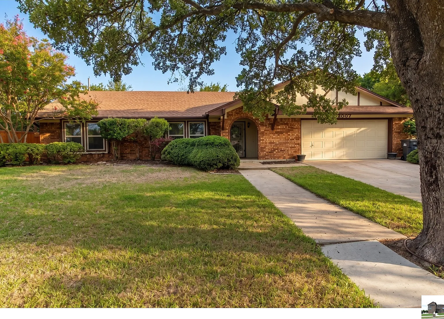3 bed, 2.5 bath, 1729 sqft, $1,650 — Photo 1