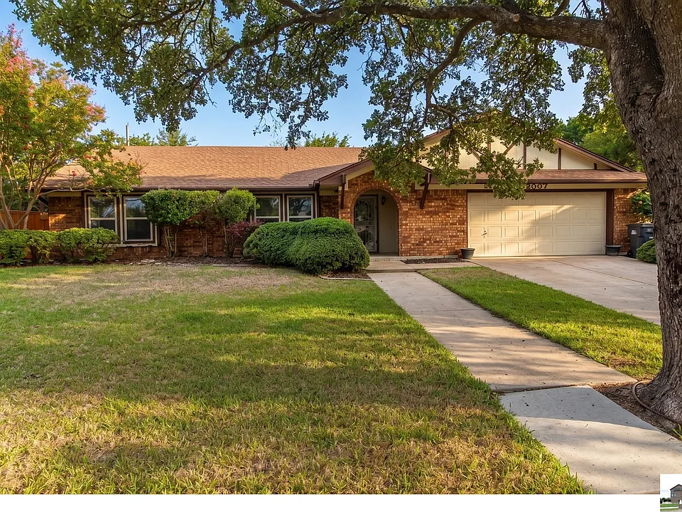 3007 Homer Cir