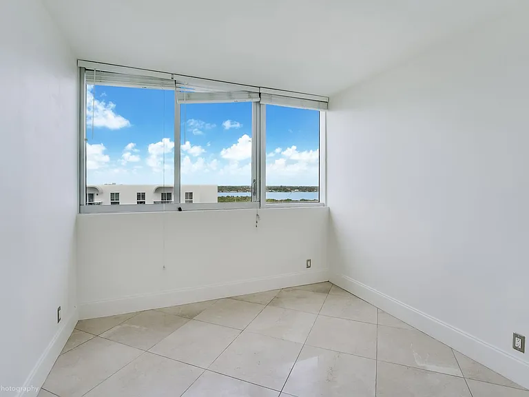 7929 West Dr #1001 — Photo 8