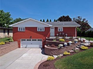 447 Commonwealth Ave, West Mifflin, PA 15122