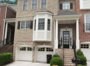 5956 Reddington Way, Sandy Springs, GA 30328
