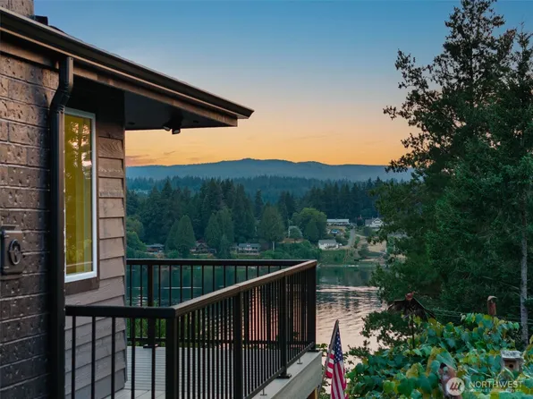 2511 Baymont Place, Bremerton, WA 98312