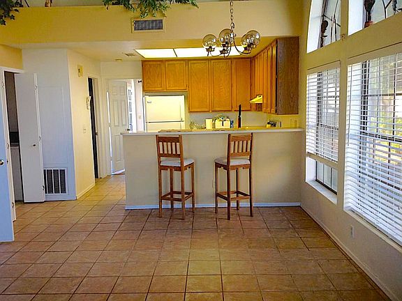 3rd image of 3921 W Ivanhoe St Unit 164