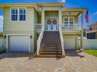 1563 Mac Chesney Dr, Tarpon Springs, FL 34689