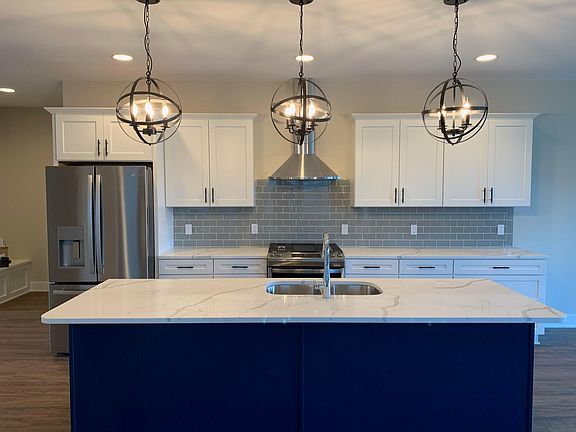 4th image of 6113 S Harbor Dr #46