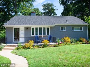 122 Lynnmoor Dr, Silver Spring, MD 20901