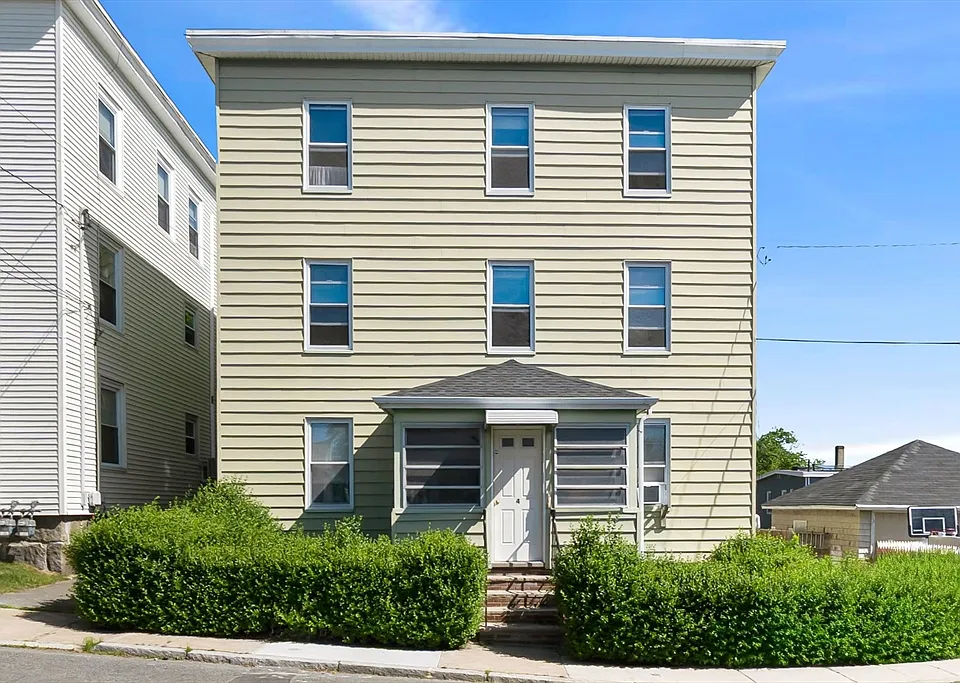 4 Horton St #2
