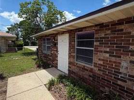 223 Orange St, Auburndale, FL