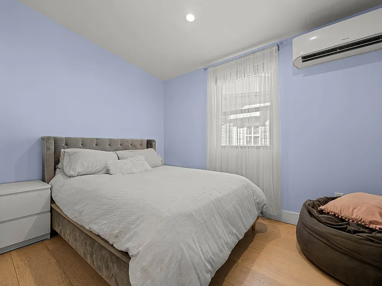 5433 Royer Ave — Photo 14