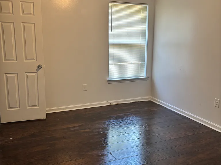 3859 Shenfield Dr — Photo 10