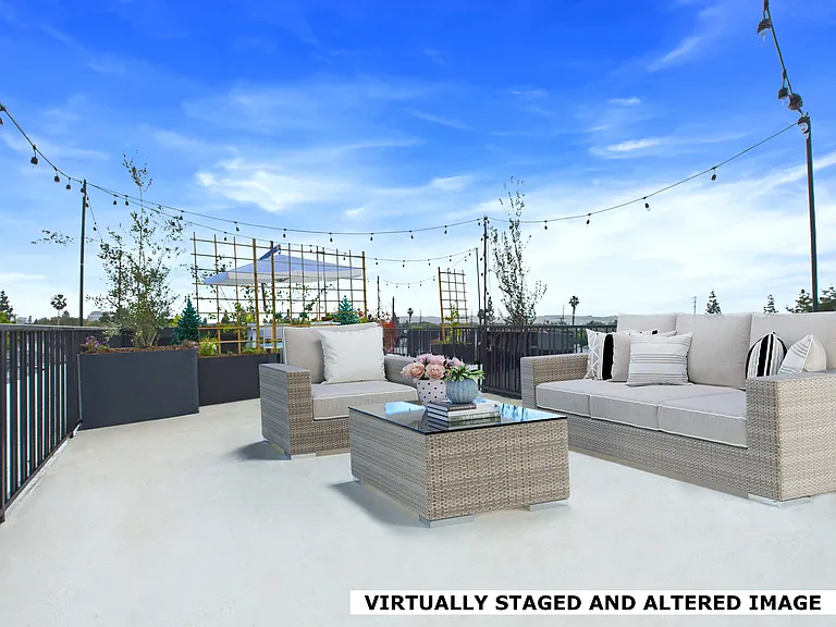 4136 Harter Ave #C — Photo 2