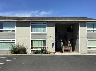 120 Vantage Blvd #B6, Stanfield, OR 97875