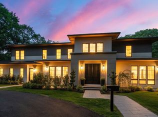 9 Bellevue Rd, Wellesley, MA 02481