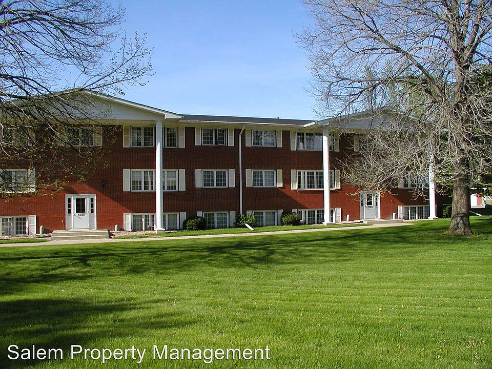 1st image of 4351 Lincoln Way APT B