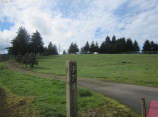 378 Moonhill Rd, Roseburg, OR 97471