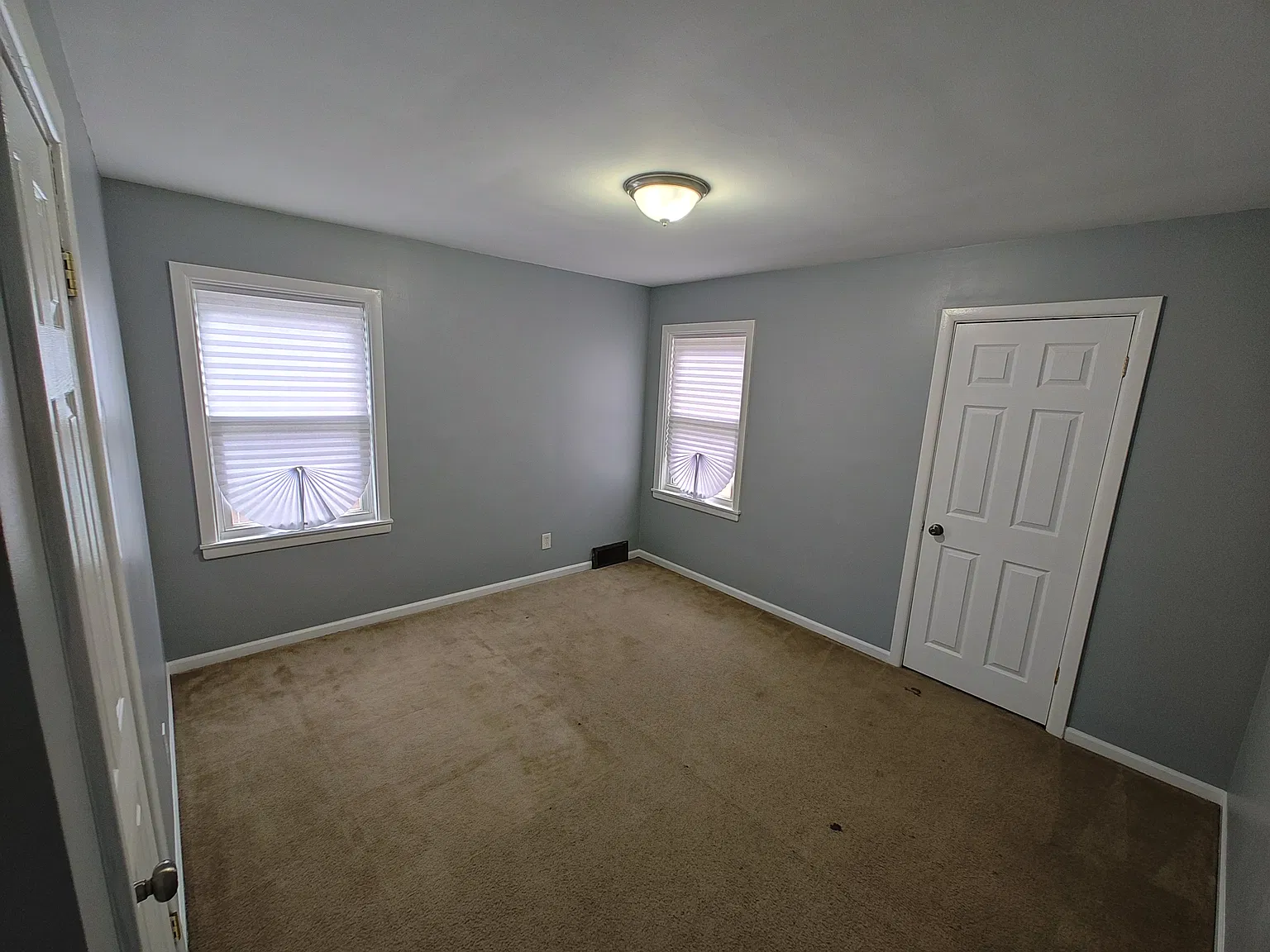 4 bed, 1600 sqft, $2,200 — Photo 4